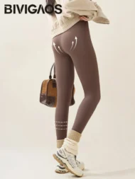 Rabbit Fleece Lined Sharkskin Legging - Image 5